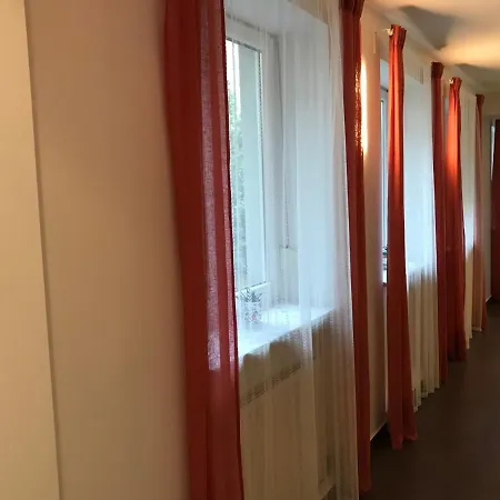 Helle-, Geraumige In Zentraler Lage *